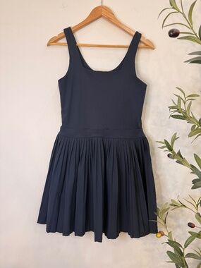 All in Motion Navy Pleated Tennis Active Dress Built-In Shorts Size M